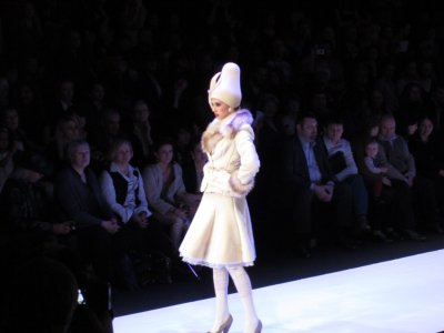 ����� ������: ���������� ������ ���� 2011 (Mercedes-Benz Fashion Week Russia 2011) ����