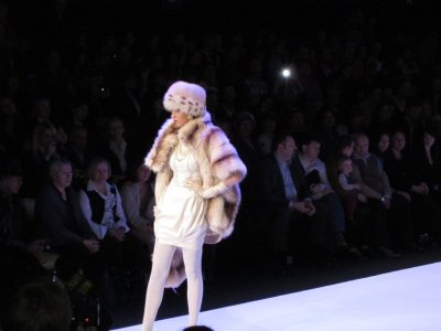 ����� ������: ���������� ������ ���� 2011 (Mercedes-Benz Fashion Week Russia 2011) ����