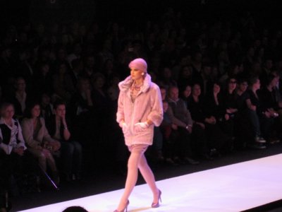 ����� ������: ���������� ������ ���� 2011 (Mercedes-Benz Fashion Week Russia 2011) ����